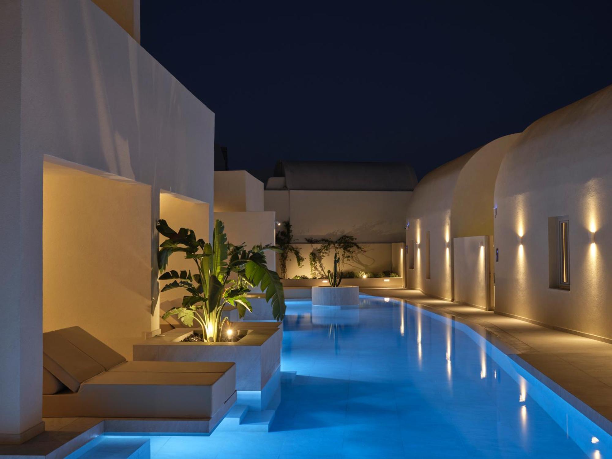 Heyday Luxury Suites Perissa  Exterior photo