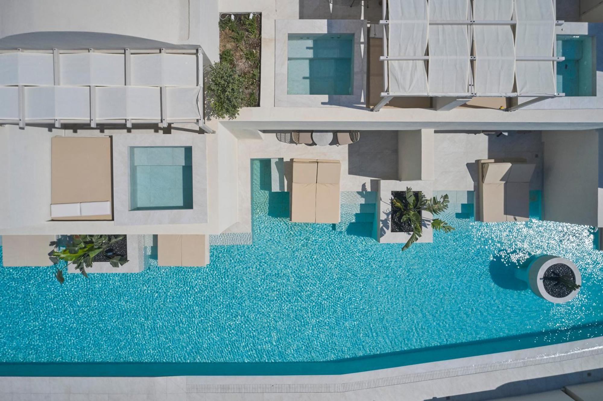 Heyday Luxury Suites Perissa  Exterior photo